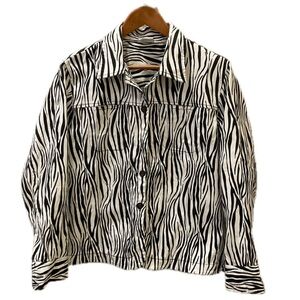 Zebra striped cropped jean jacket. Size 10-12. Excellent condition.